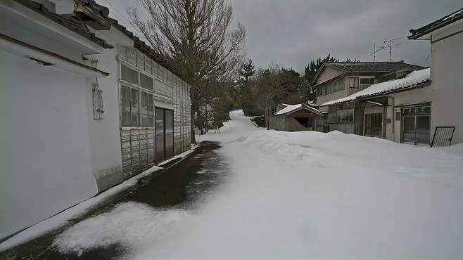 漫步雪中城市，感受小镇风光，探寻冬日的美景