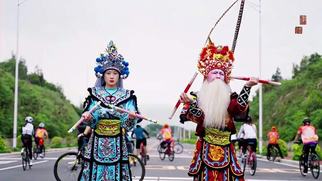 潮汕英歌舞，又俊又酷又美的潮汕英歌舞女孩，诠释了文化的传承