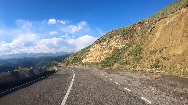 中国最美的十条短途自驾公路，每一条都是风景如画的景观大道