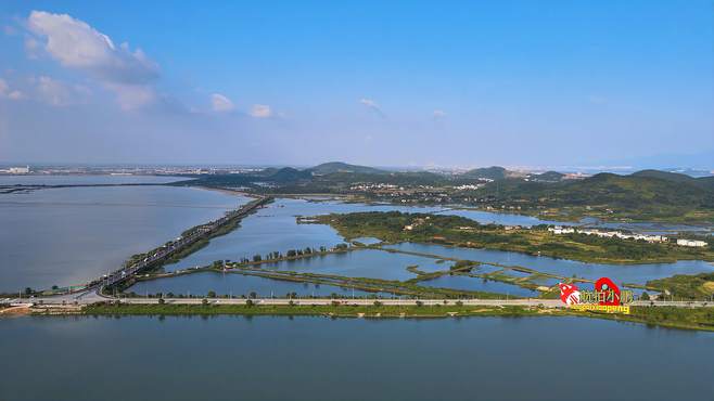 航拍江西九江赤湖，地理位置特殊一半属于瑞昌，长江对岸就是湖北！
