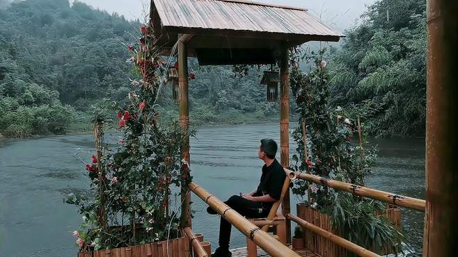 给你们看下雨天的竹屋