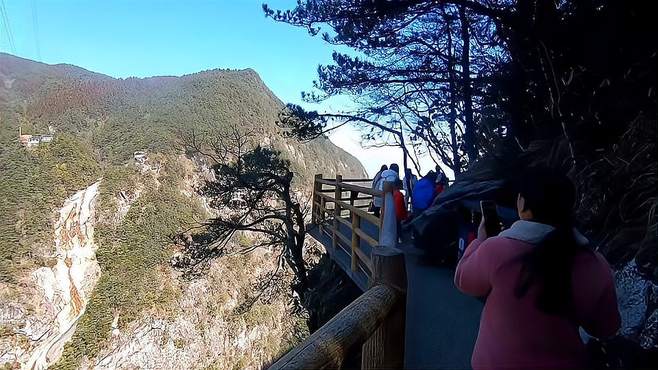 宜春明月山，登高赏景，感受大自然的魅力！