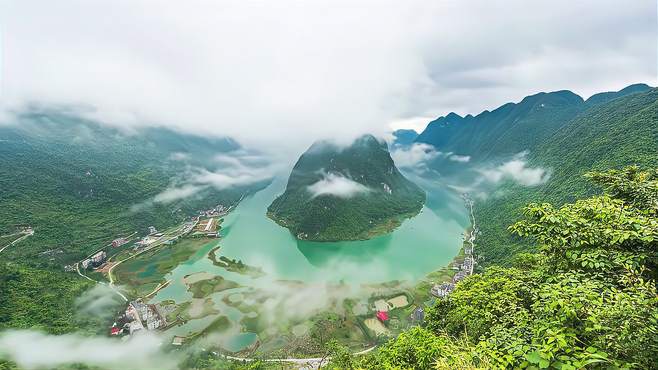 一起翻山越岭，一路上都是风景，遇见广西最美的峡谷风光……