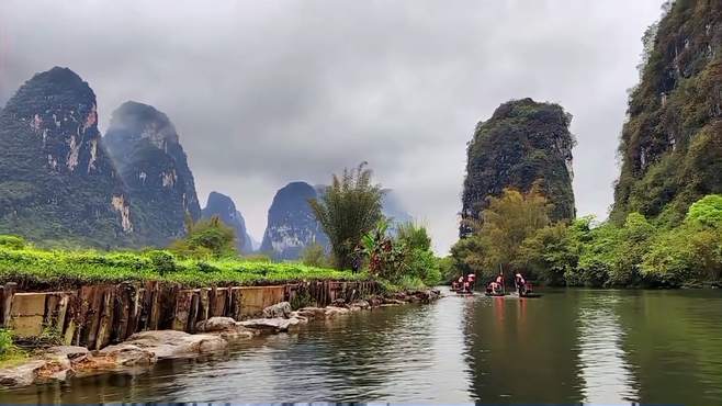 比阳朔舒服，风景不输桂林！这座中越边境五线小城，在偷偷开挂